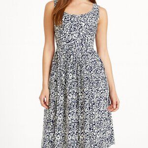 Chadwicks of Boston Navy & White Floral Fit & Flare Sleeveless Small Dress